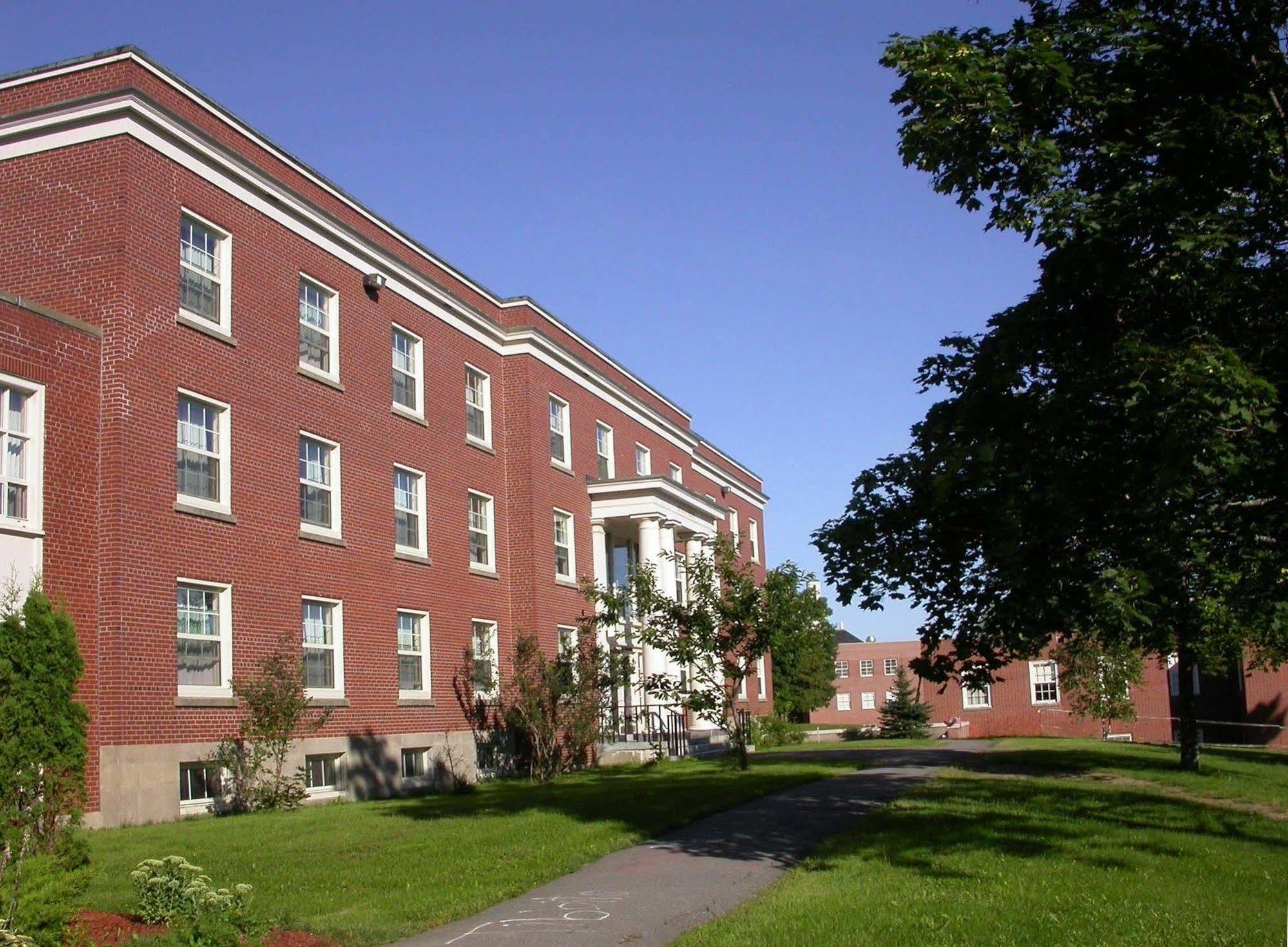 Unb Fredericton Accommodations Dış mekan fotoğraf