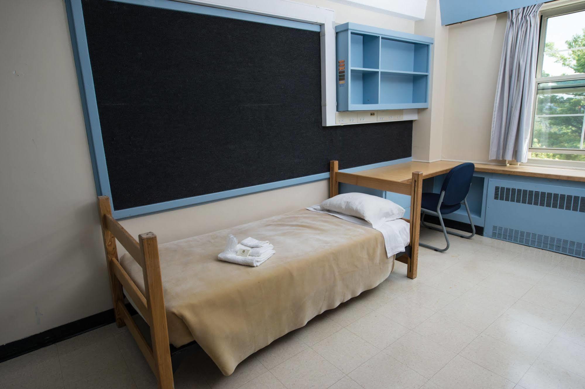 Unb Fredericton Accommodations Dış mekan fotoğraf